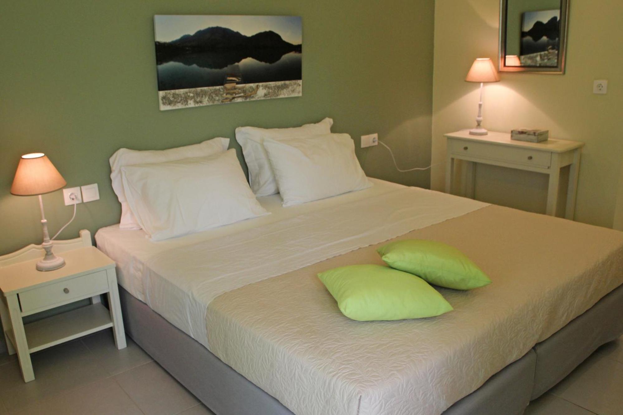Effi Apartments Platanés الغرفة الصورة
